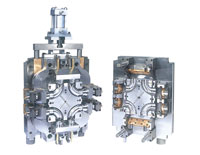 Injection mold tool for headlamps